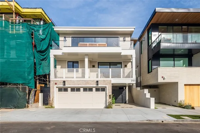 $6,500,000 | 212 Manhattan Avenue, Manhattan Beach, CA 90266