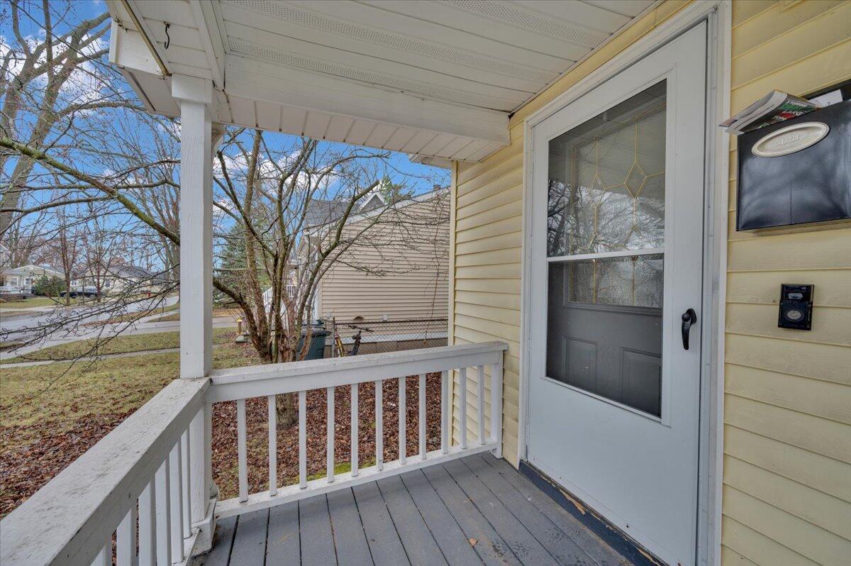 2931 Inman Street Ferndale, MI 48220 - Photo 3 of 21 03-DSC_9222