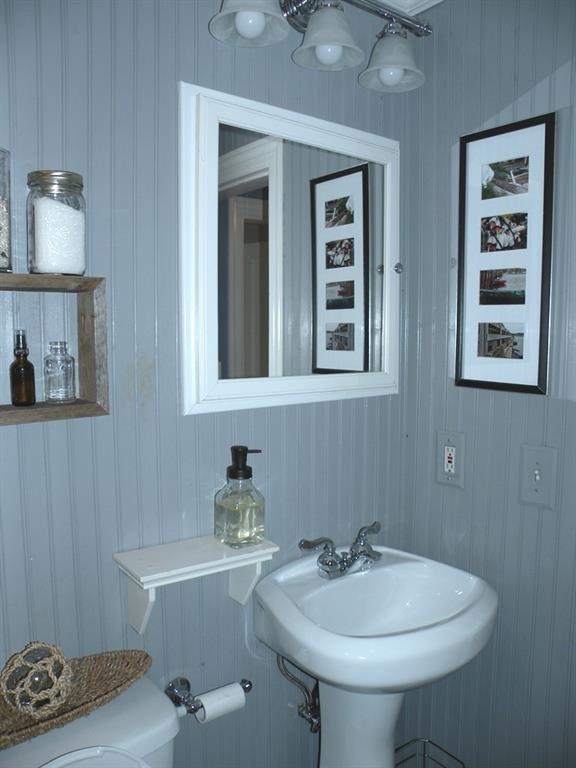 10 Eastlawn Road Portland, ME 04103 - Photo 18 of 31 Photo