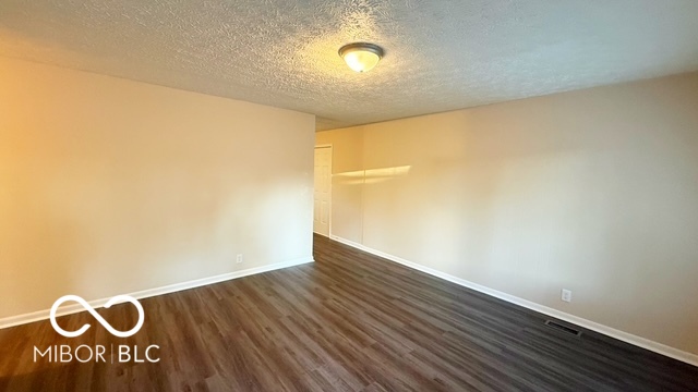 4248 Dubarry Road Indianapolis, IN 46226 - Photo 5 of 22 Gallery Image 5