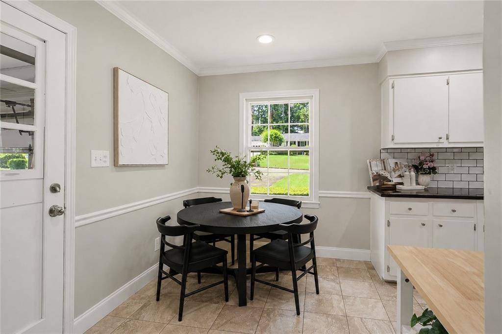 3053 East Ramble Lane Decatur, GA 30033 - Photo 8 of 23