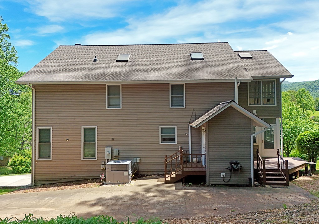6000 Robinson Road Young Harris, GA 30582 - Photo 47 of 62