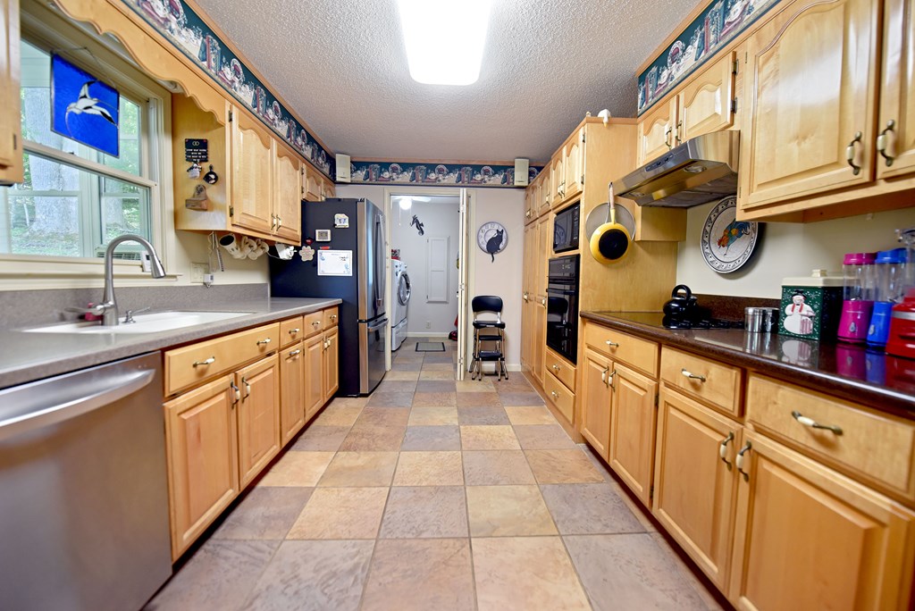 6000 Robinson Road Young Harris, GA 30582 - Photo 6 of 62
