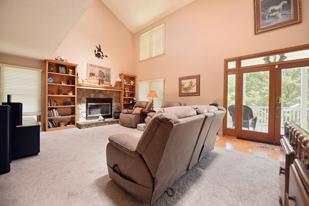 6000 Robinson Road Young Harris, GA 30582 - Photo 7 of 62