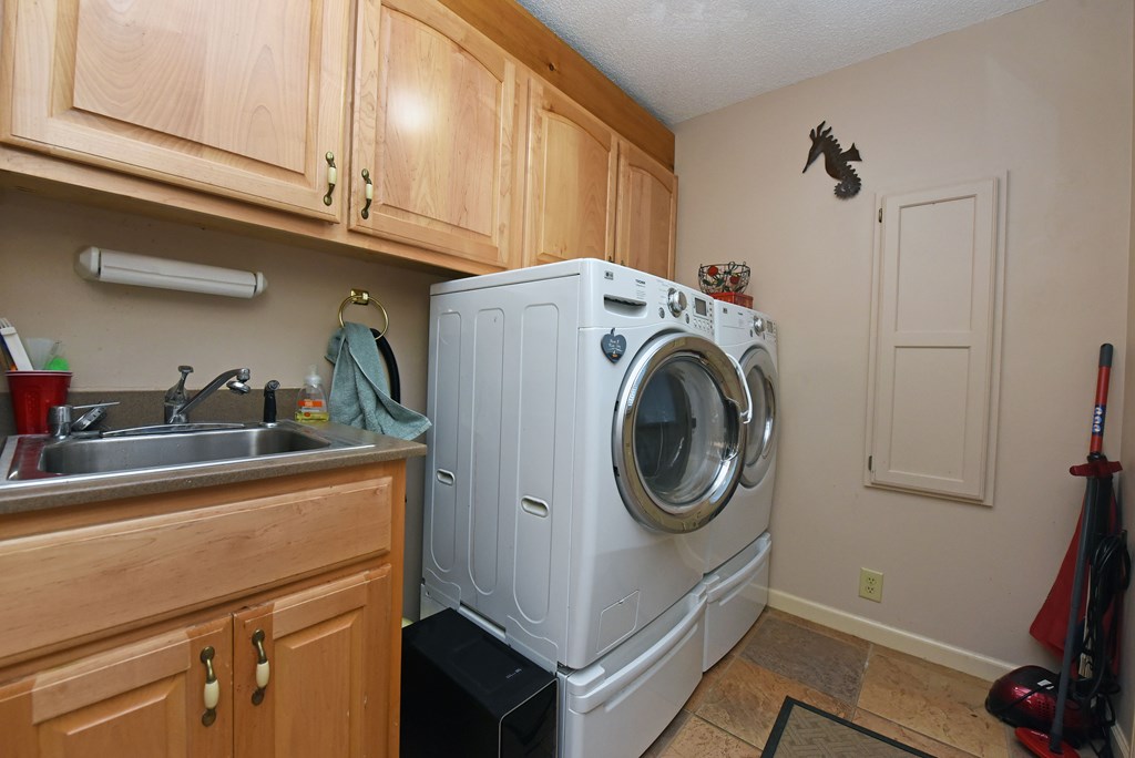 6000 Robinson Road Young Harris, GA 30582 - Photo 9 of 62