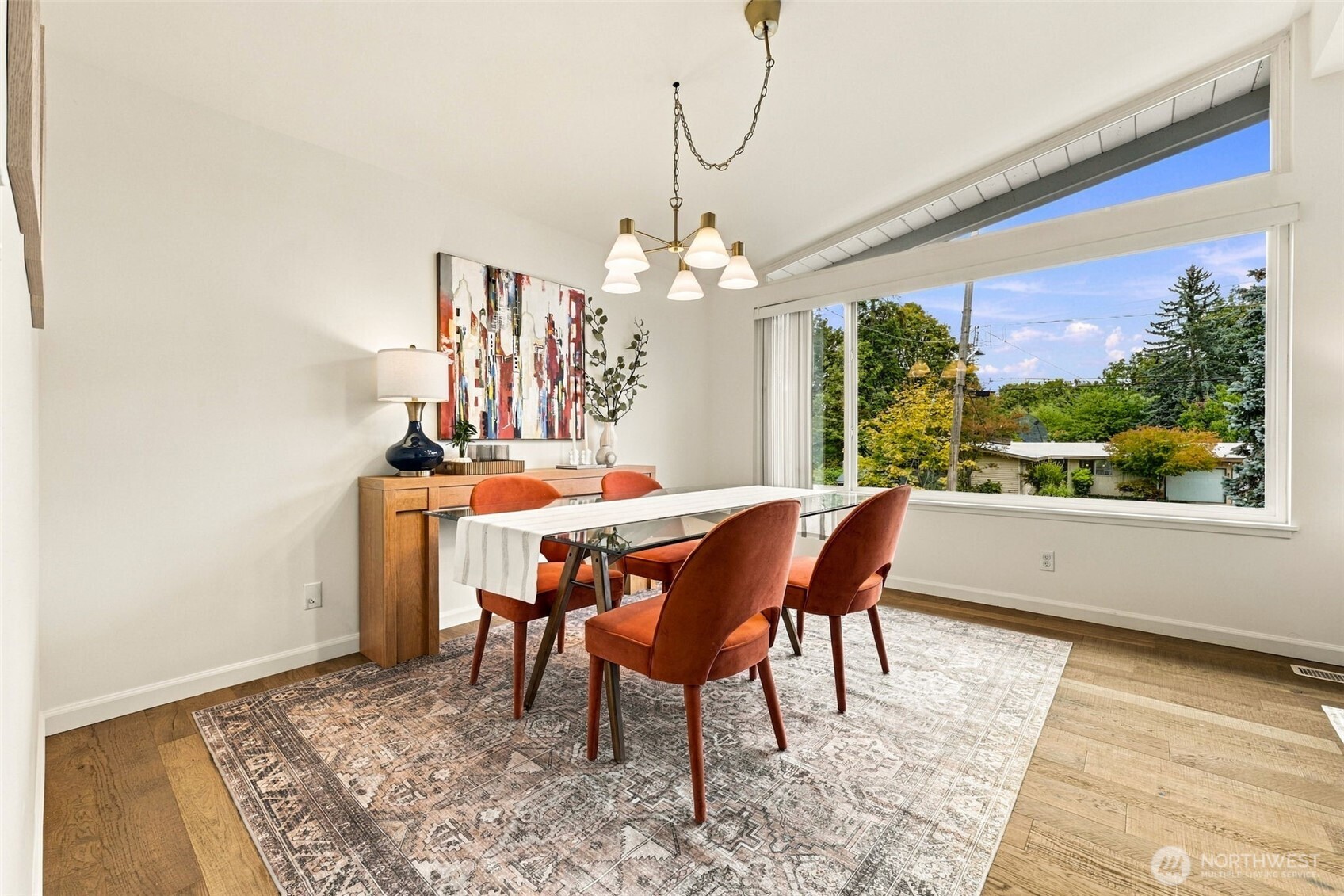 5339 South Ruggles Street Seattle, WA 98178 - Photo 5 of 29 Gallery Image 5