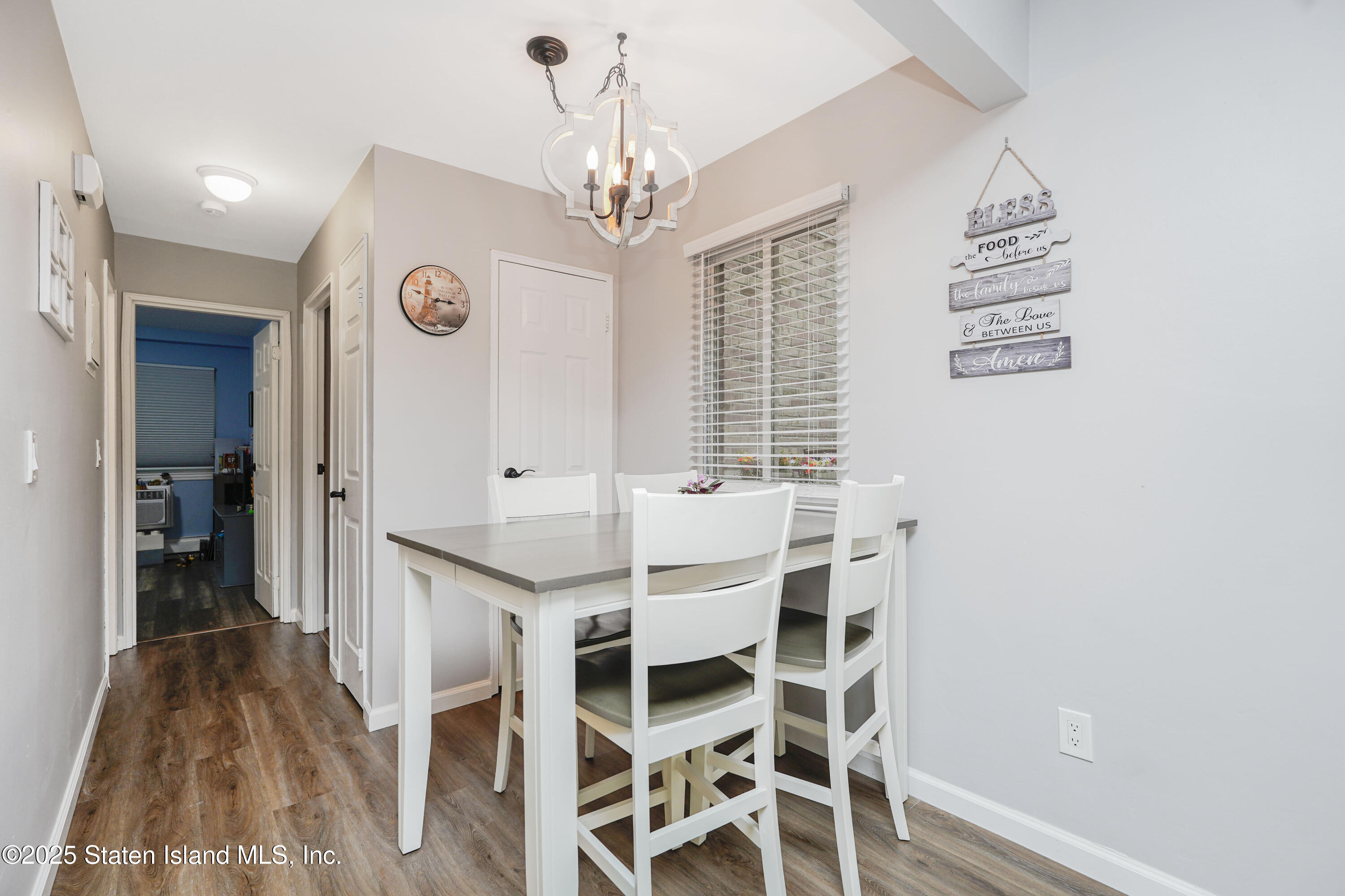 3747 Amboy Road, Unit 1A Staten Island, NY 10308 - Photo 10 of 23 IMG_4904