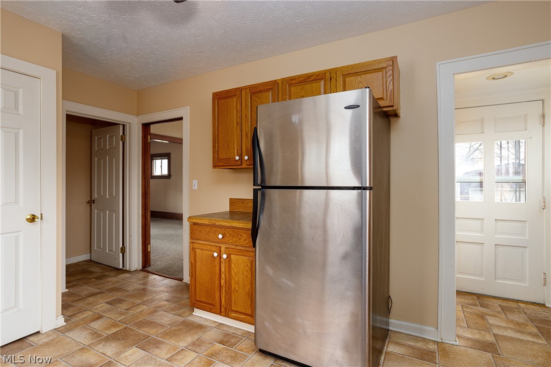 3999 Johnson Road Barberton, OH 44203 - Photo 6 of 27 Gallery Image 6