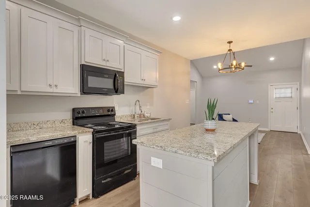 $185,000 | 109 Tyreek Drive, Lafayette, LA 70506