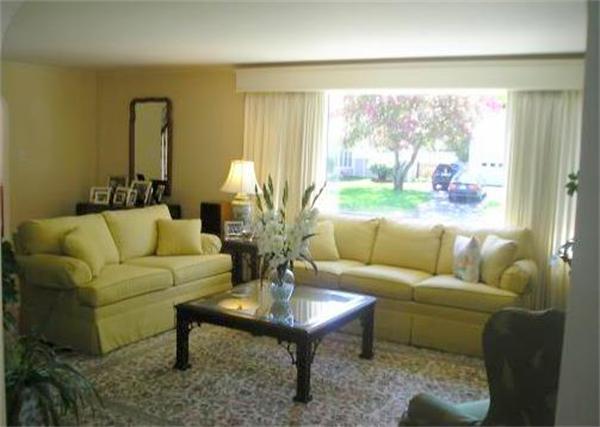 6 Bancroft Road Melrose, MA 02176 - Photo 3 of 15 Gallery Image 3