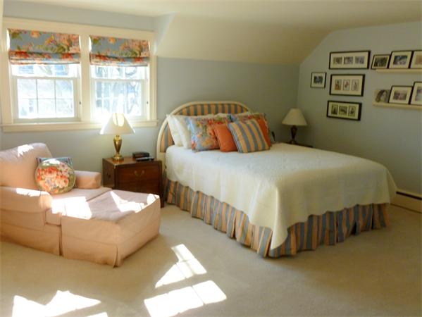 6 Bancroft Road Melrose, MA 02176 - Photo 9 of 15 Gallery Image 9