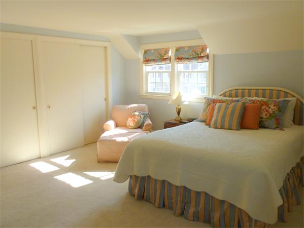 6 Bancroft Road Melrose, MA 02176 - Photo 10 of 15 Gallery Image 10