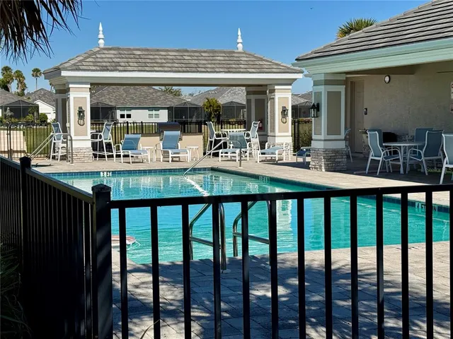 $2,800 | 2921 Trustee Avenue, Sarasota, FL 34243