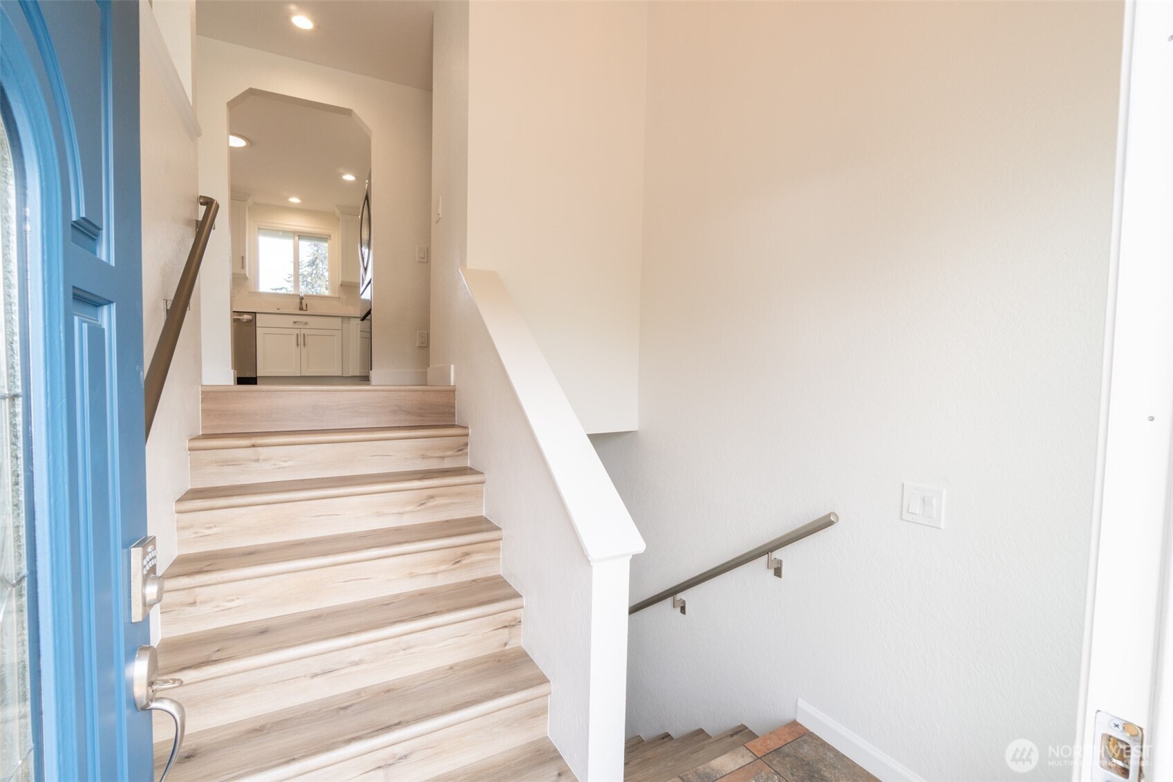20915 80th Place West Edmonds, WA 98026 - Photo 6 of 40