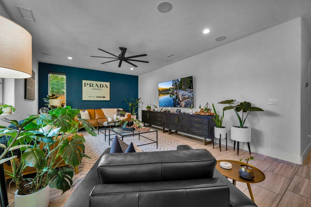 4279 Hillside Road Madera, CA 93636 - Photo 3 of 57 Gallery Image 3