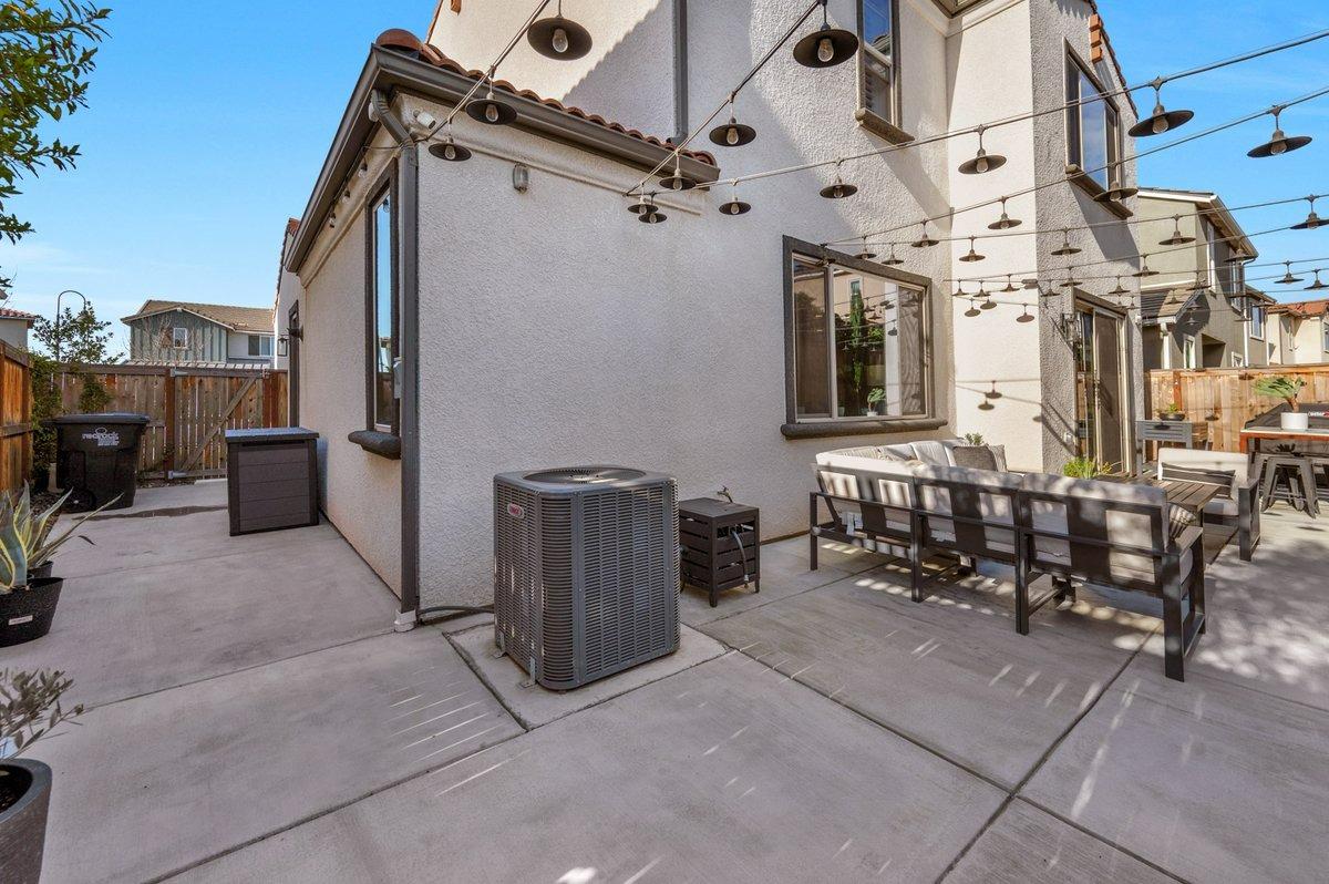 4279 Hillside Road Madera, CA 93636 - Photo 35 of 57 Gallery Image 35