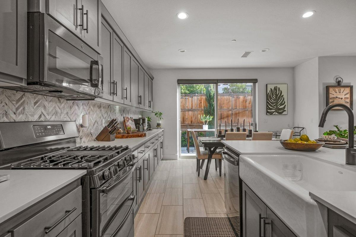 4279 Hillside Road Madera, CA 93636 - Photo 7 of 57 Gallery Image 7