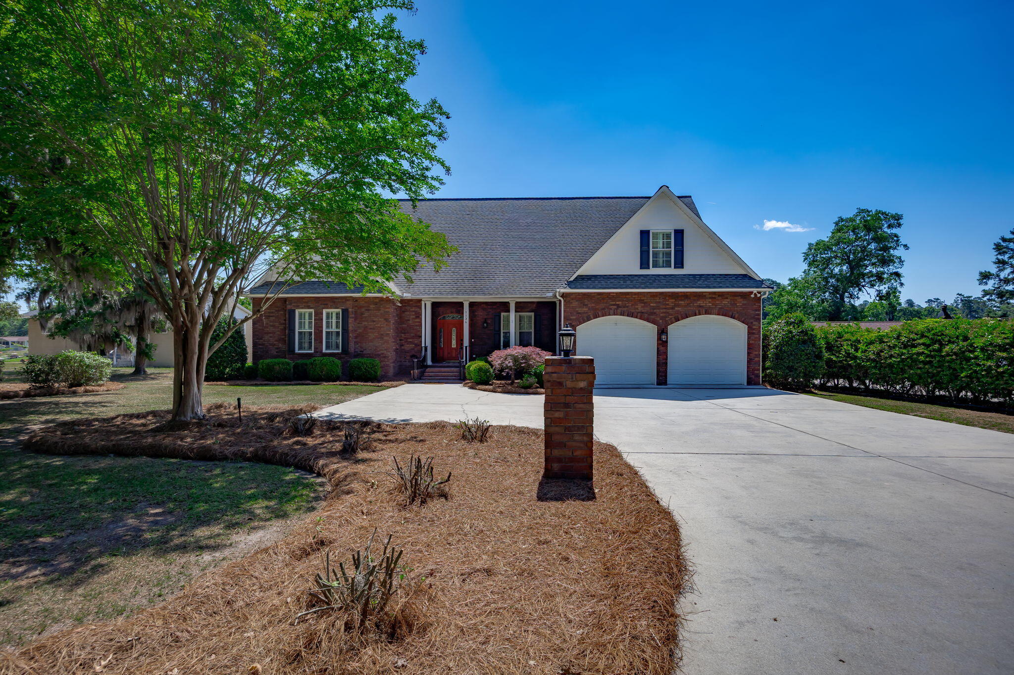 1136 Lemon Avenue Manning, SC 29102 - Photo 5 of 97