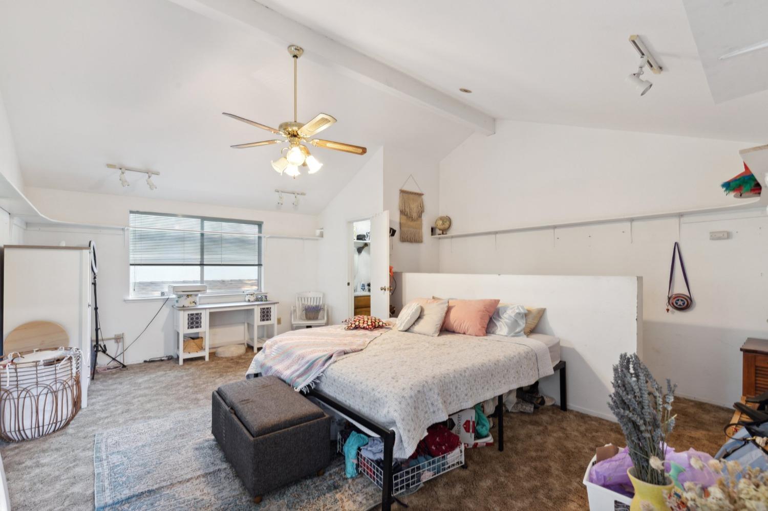 18654 Ridgedale Drive Madera, CA 93638 - Photo 24 of 48 Upstairs Loft