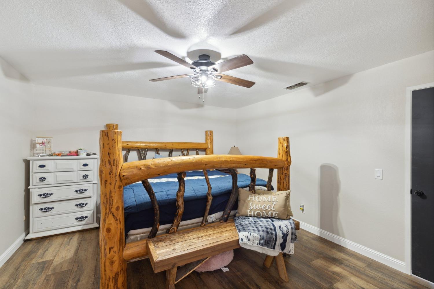 18654 Ridgedale Drive Madera, CA 93638 - Photo 33 of 48 Gallery Image 33