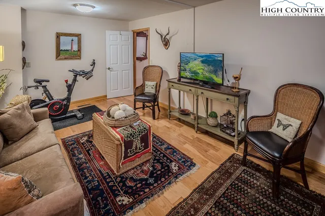 $1,130,000 | 2134 Valle Cay Drive, Vilas, NC 28692