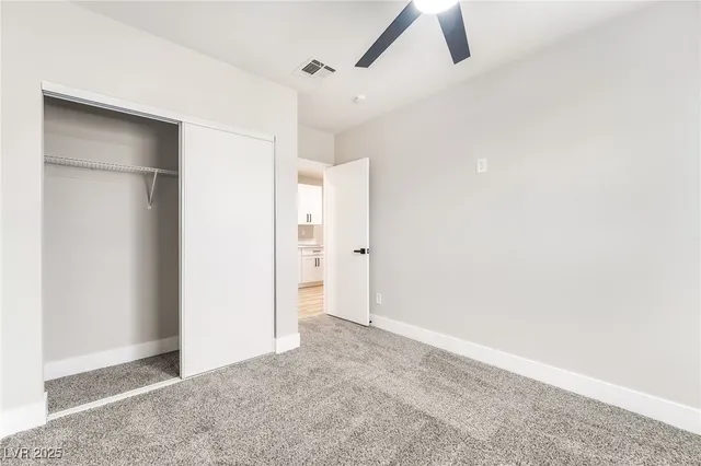 $479,999 | 652 Red Lake Way, Las Vegas, NV 89110