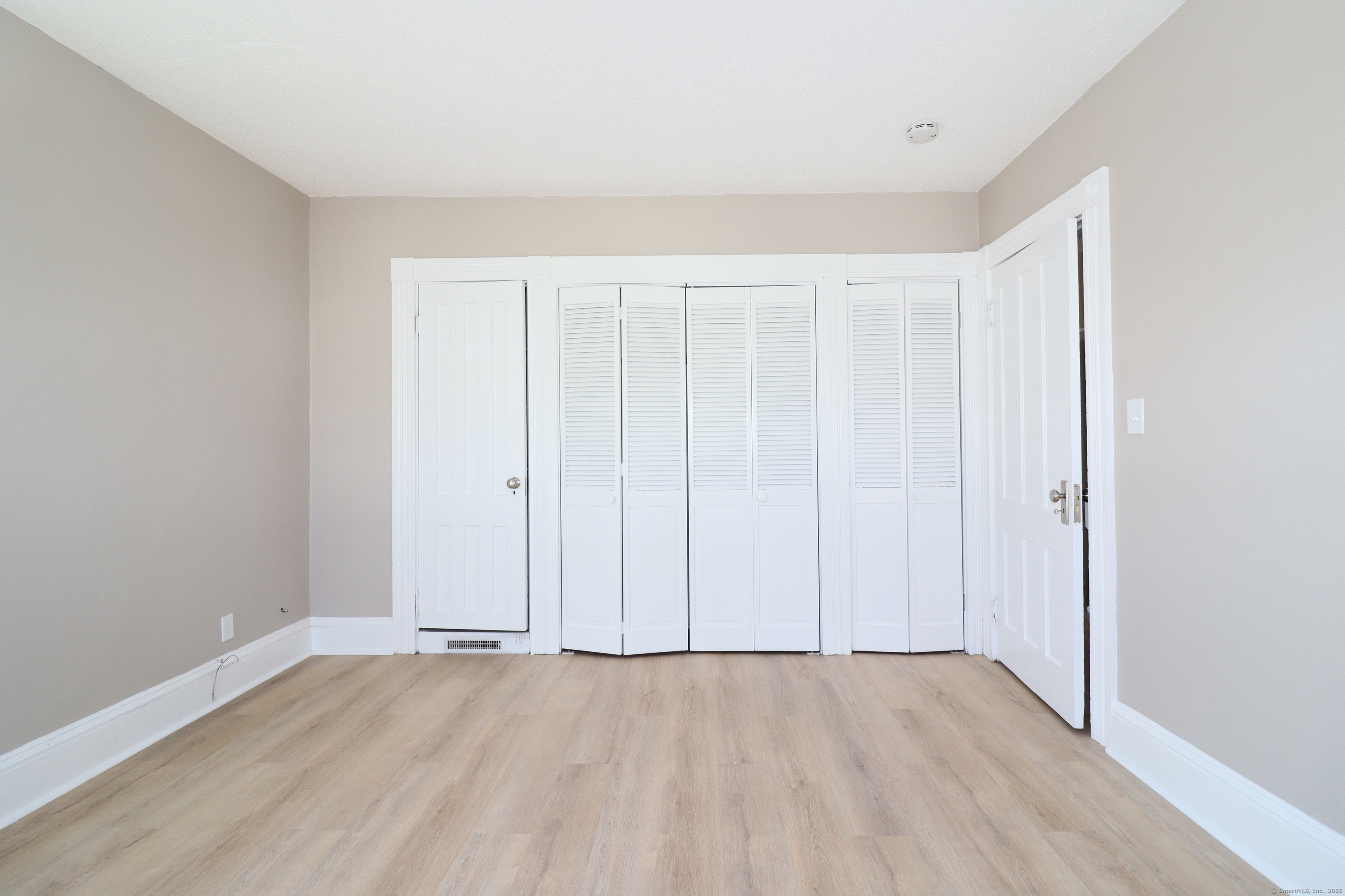 154 Hawthorne Avenue Derby, CT 06418 - Photo 23 of 40 154 Unit Pictures were taken before tenants moved in.