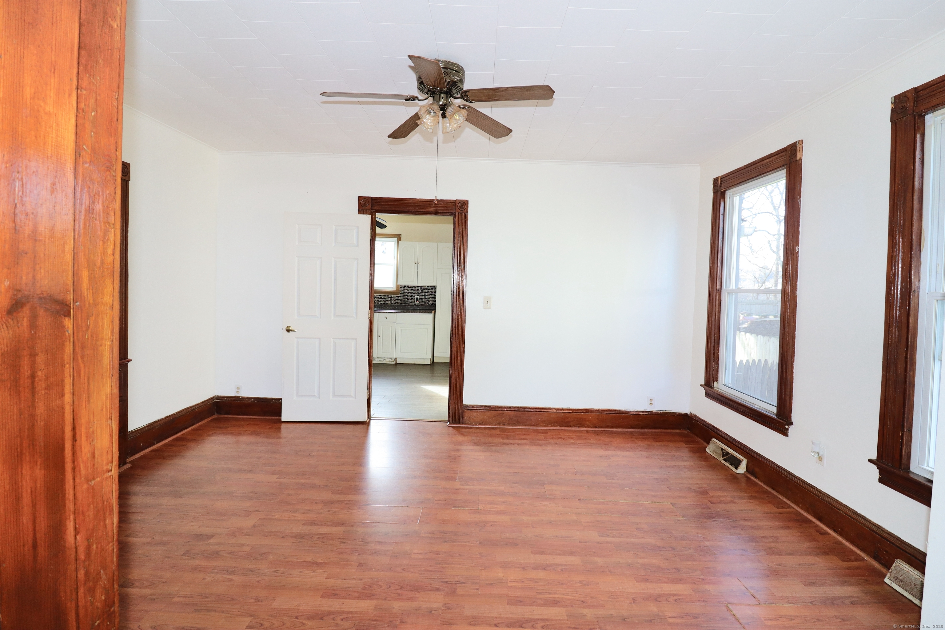 154 Hawthorne Avenue Derby, CT 06418 - Photo 33 of 40 156 Unit Pictures were taken before tenants moved in.