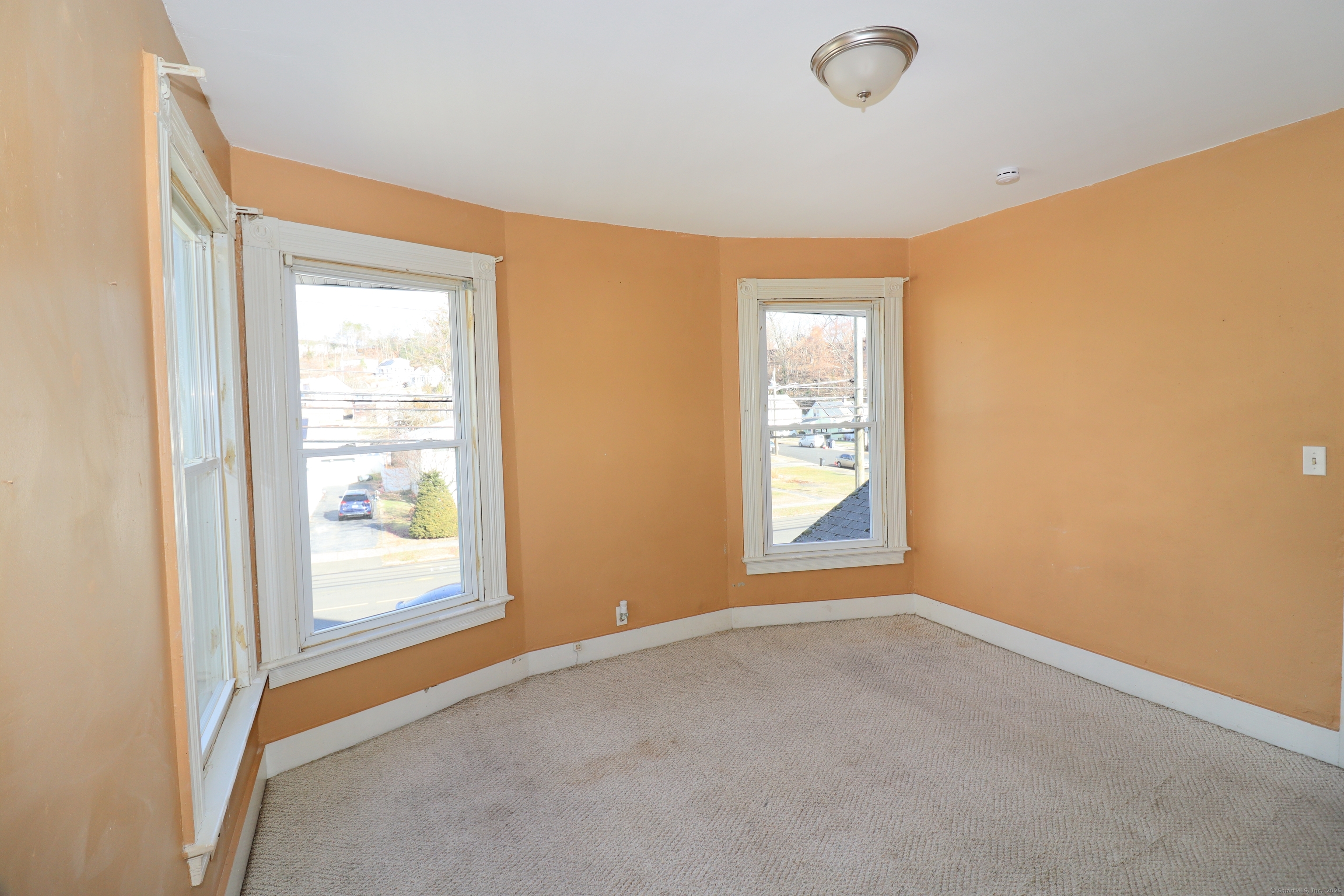 154 Hawthorne Avenue Derby, CT 06418 - Photo 38 of 40 156 Unit Pictures were taken before tenants moved in.