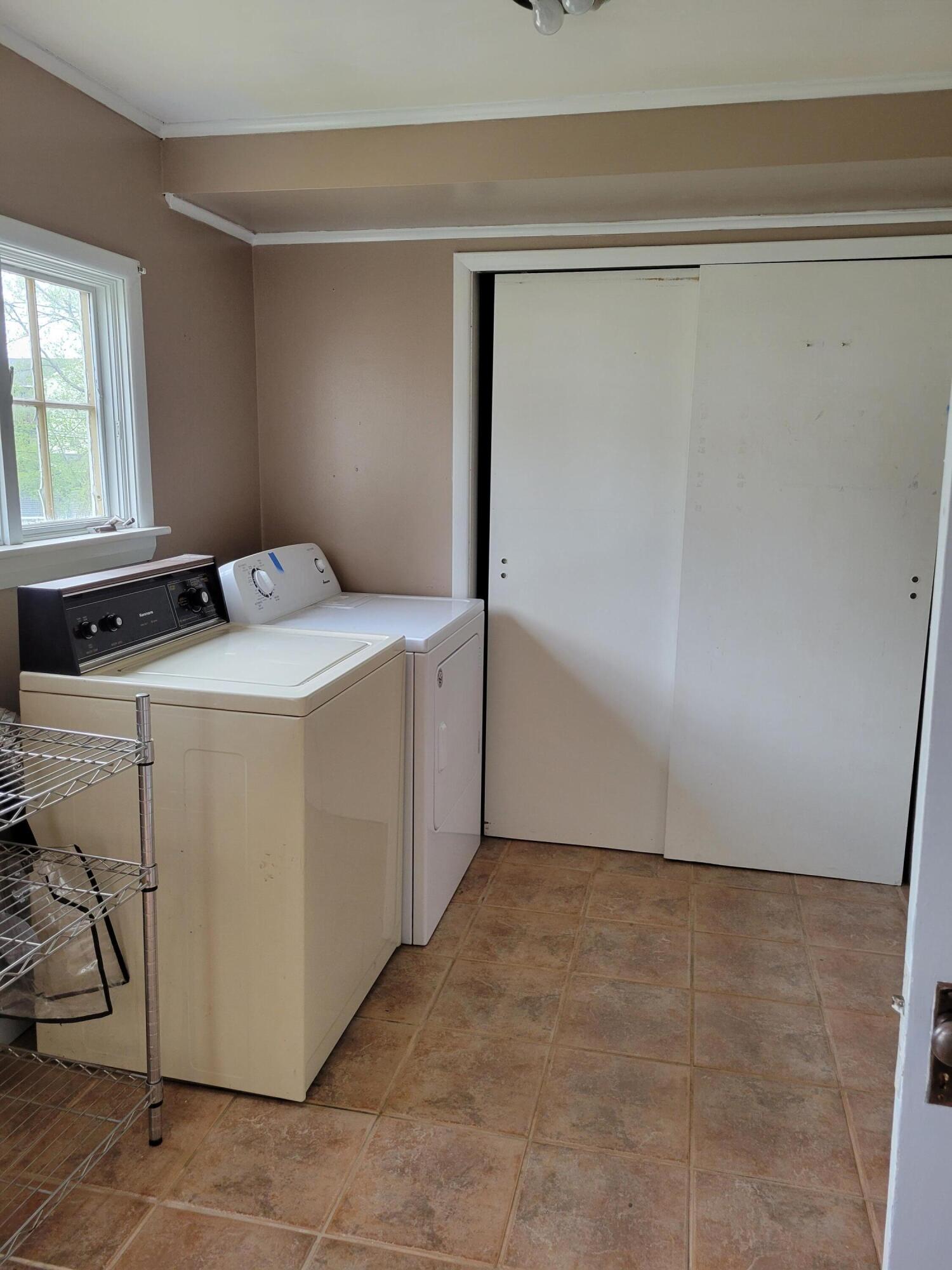 33 Washington Street Caribou, ME 04736 - Photo 14 of 21 20220519_155434