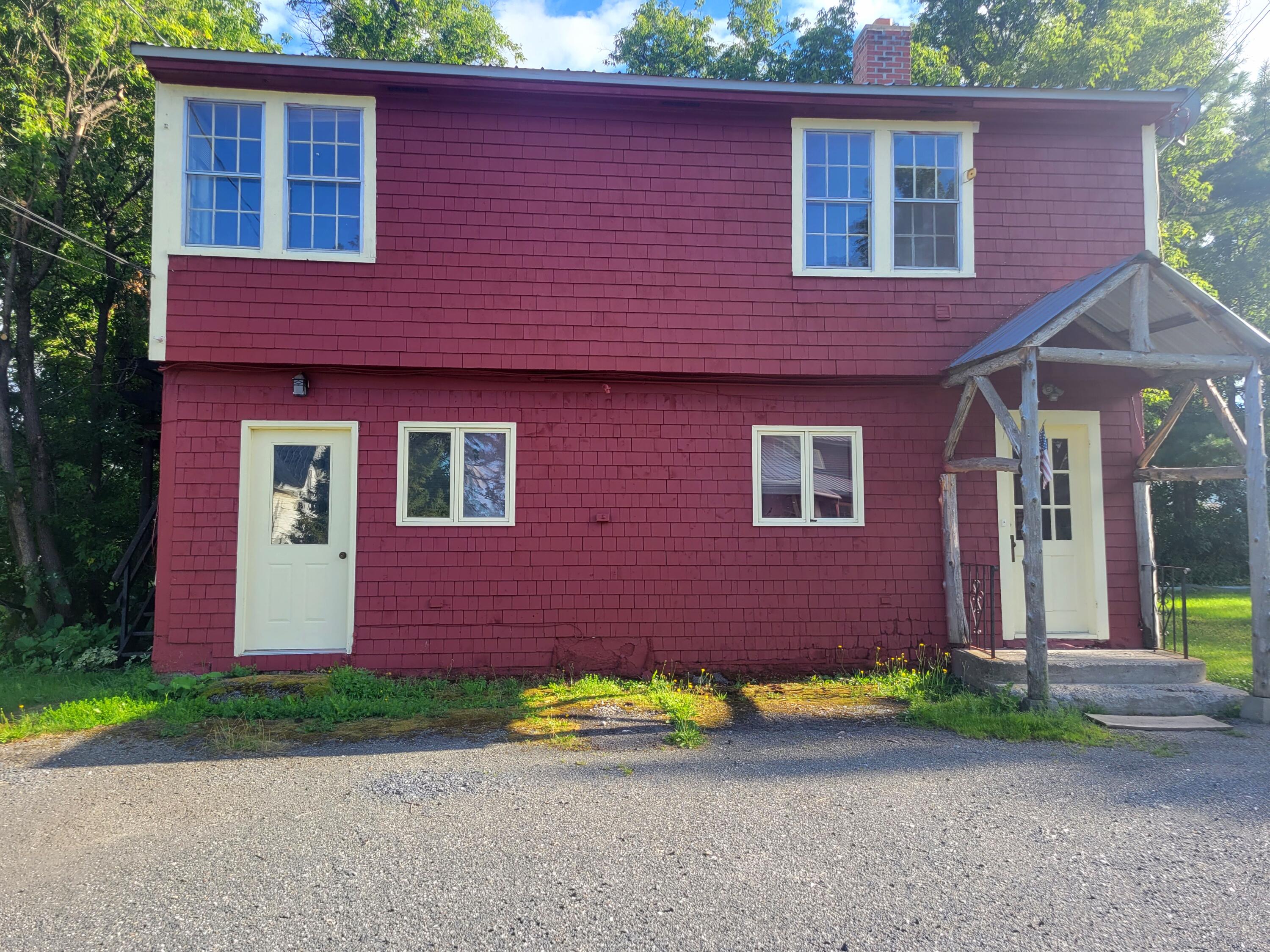 33 Washington Street Caribou, ME 04736 - Photo 4 of 21 20220812_171316
