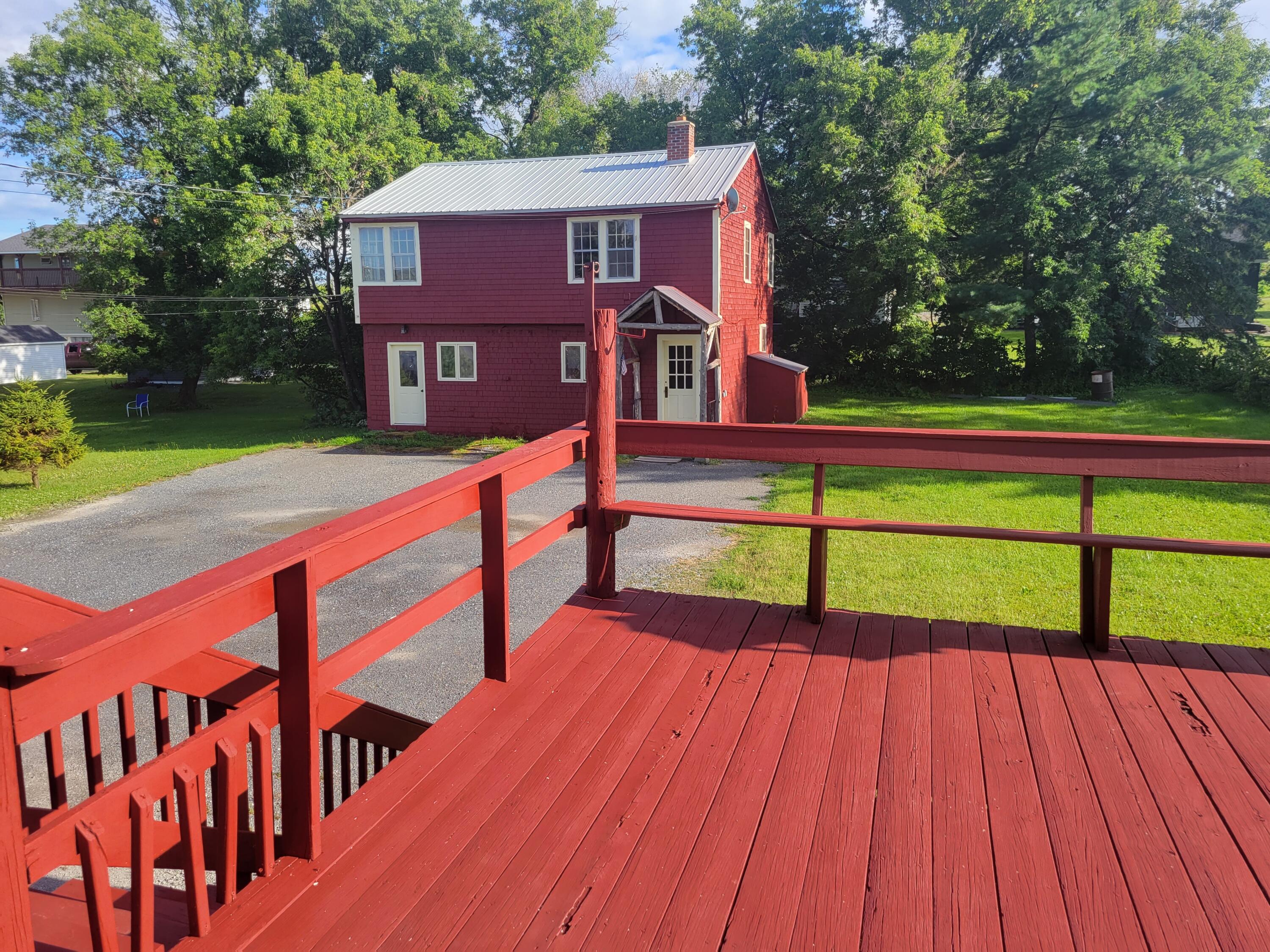 33 Washington Street Caribou, ME 04736 - Photo 7 of 21 20220812_171408