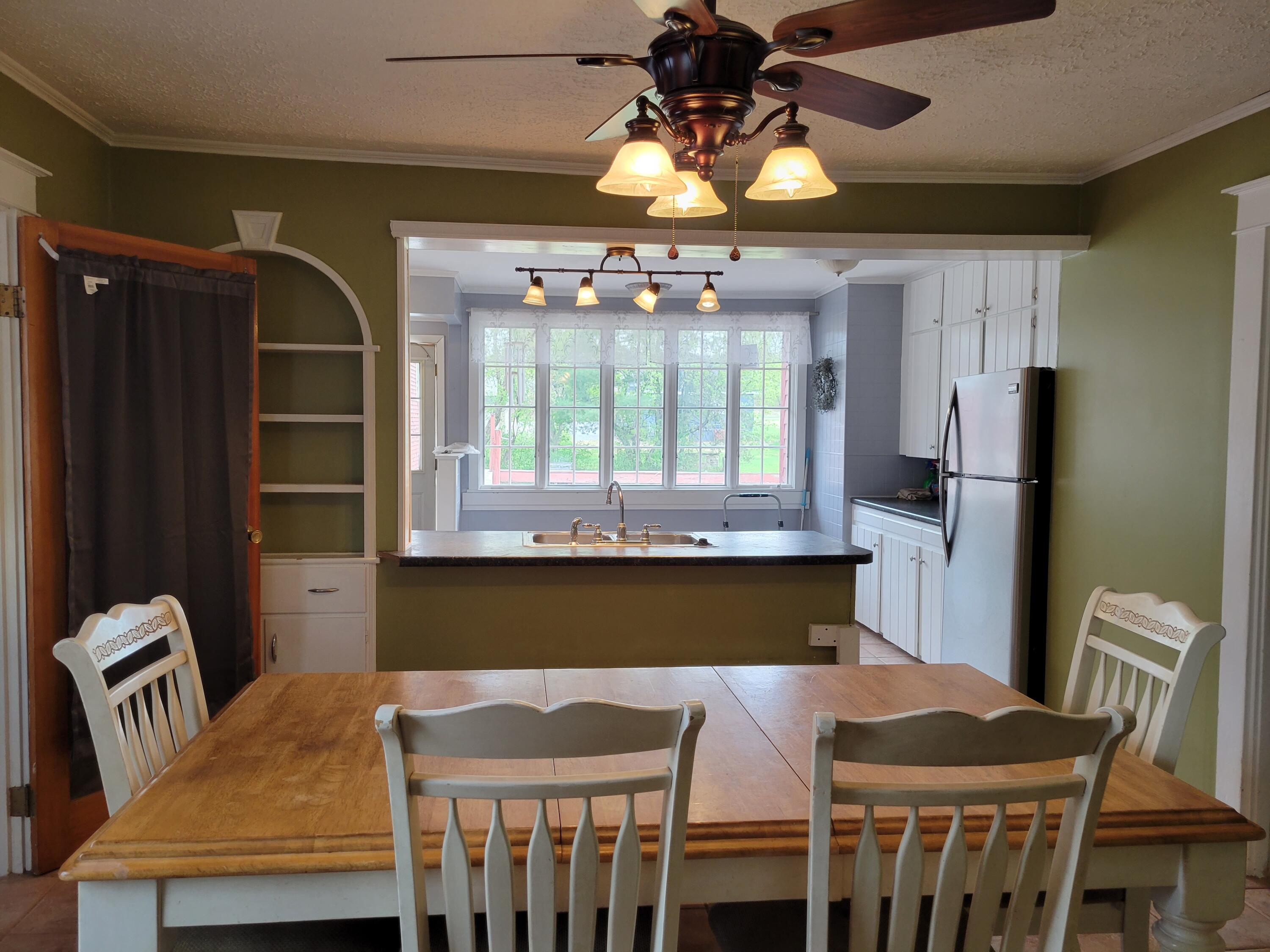 33 Washington Street Caribou, ME 04736 - Photo 10 of 21 20220519_155626