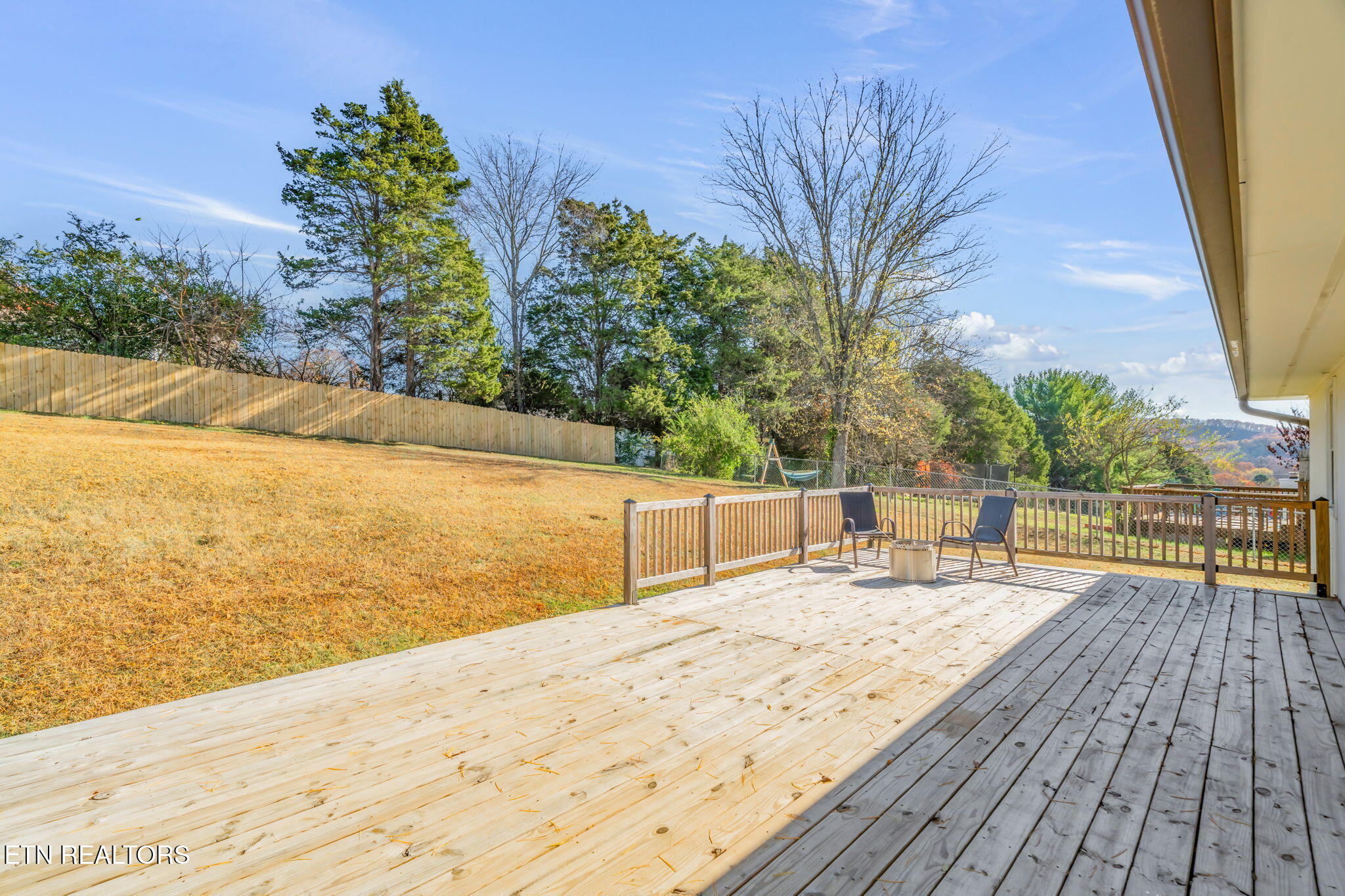 7620 Cedarcrest Road Knoxville, TN 37938 - Photo 36 of 53 Extended New Back Deck