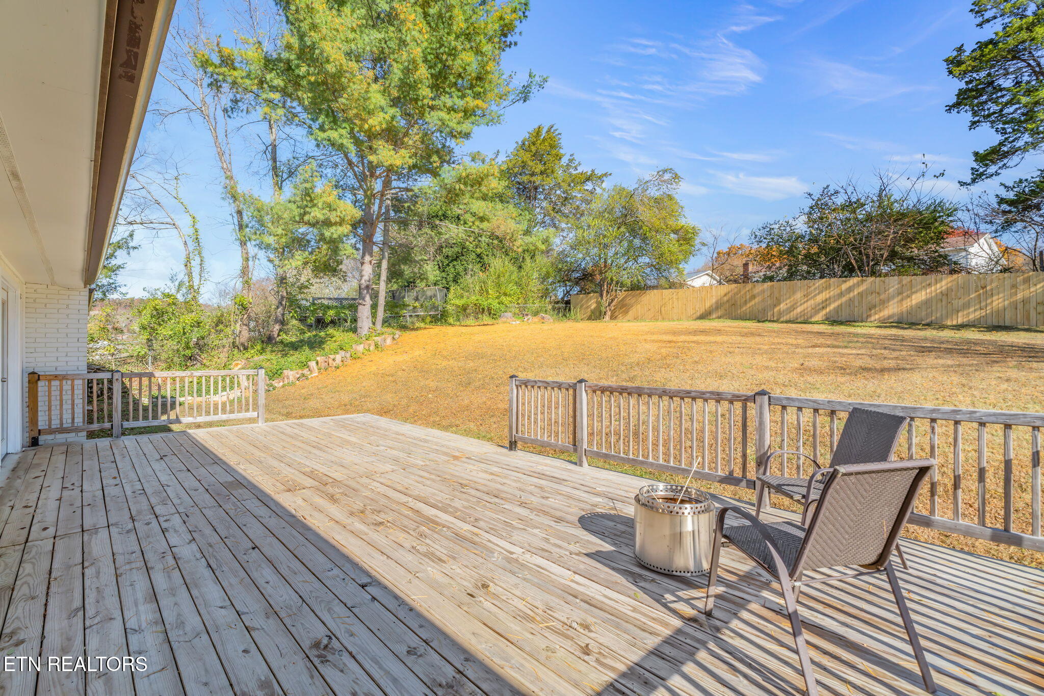 7620 Cedarcrest Road Knoxville, TN 37938 - Photo 38 of 53 Extended New Back Deck
