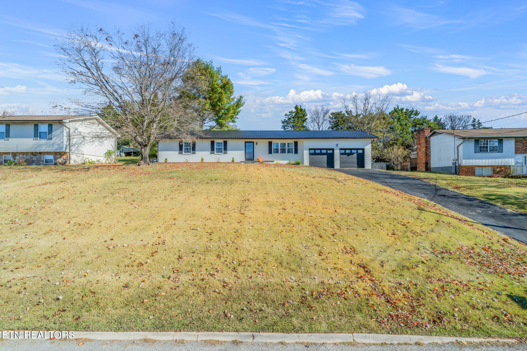 7620 Cedarcrest Road Knoxville, TN 37938 - Photo 4 of 53 View from the Curb