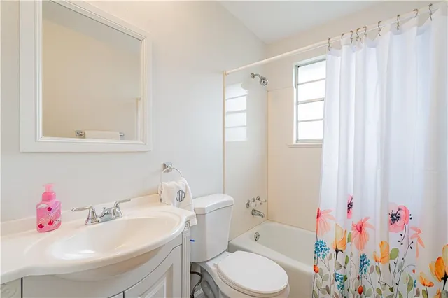 $1,650 | 2700 Plaza Drive, Chalmette, LA 70043