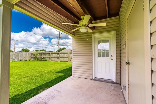 $1,650 | 2700 Plaza Drive, Chalmette, LA 70043