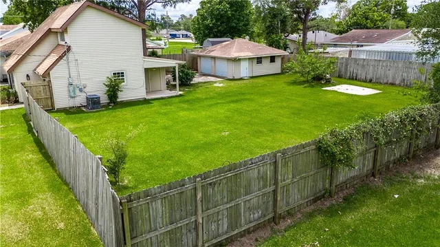 $1,650 | 2700 Plaza Drive, Chalmette, LA 70043