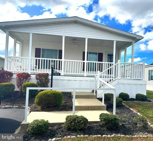 $269,900 | 299 Meadow Court, North Wales, PA 19454