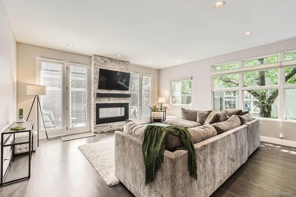 $5,800 | 432 Madison Street, Denver, CO 80206