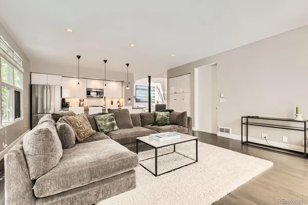 $5,800 | 432 Madison Street, Denver, CO 80206