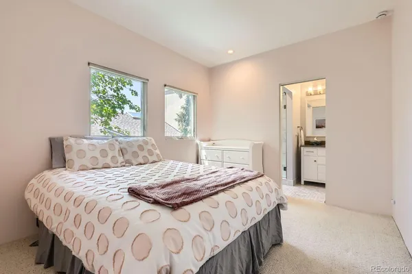 $5,800 | 432 Madison Street, Denver, CO 80206