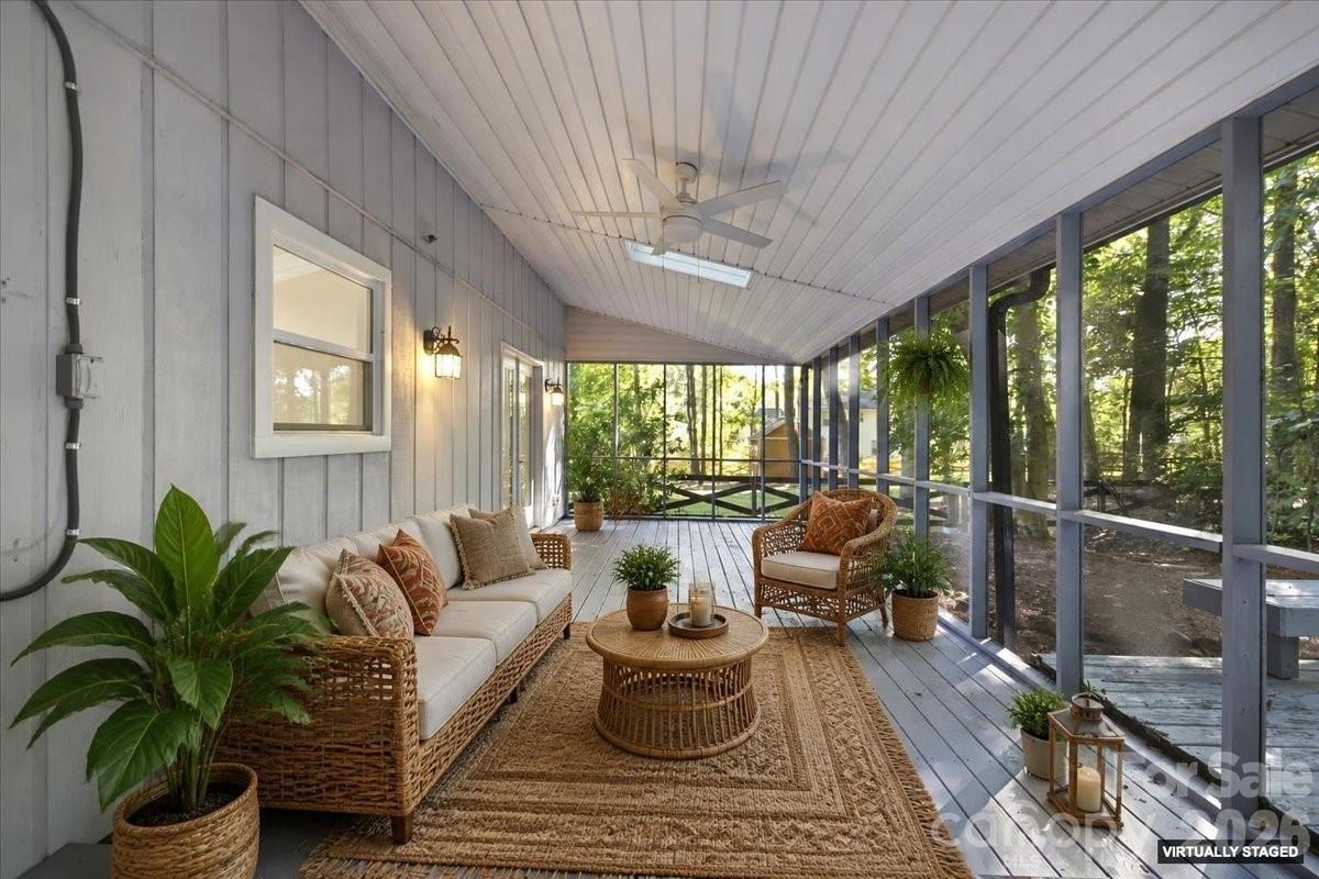 1107 Spring Fall Court Charlotte, NC 28213 - Photo 38 of 48 Gallery Image 38