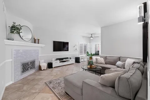 $945,000 | 4216 Conquistador, Oceanside, CA 92056