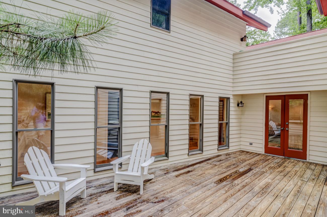 83 Battersea Road Ocean Pines, MD 21811 - Photo 13 of 55 Lower level deck