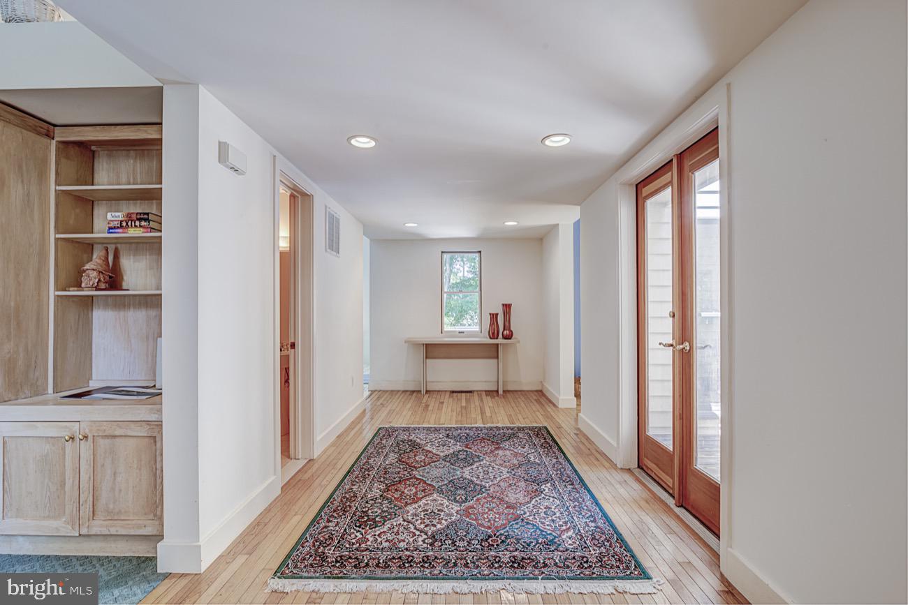 83 Battersea Road Ocean Pines, MD 21811 - Photo 17 of 55 Large foyer entry