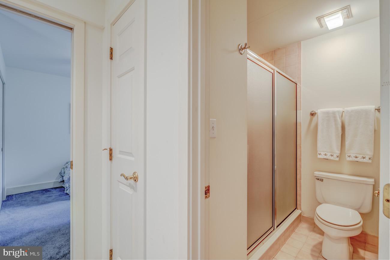 83 Battersea Road Ocean Pines, MD 21811 - Photo 22 of 55 Jack & Jill bath with shower