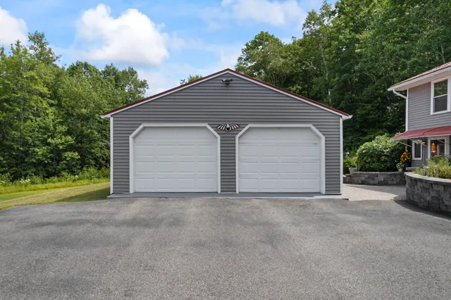 $375,000 | 1145 Brunswick Road, Richmond, ME 04357