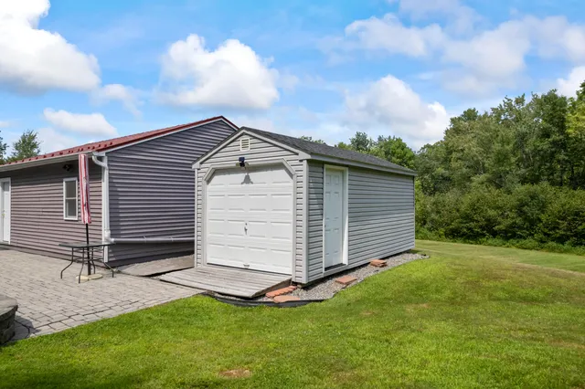 $375,000 | 1145 Brunswick Road, Richmond, ME 04357